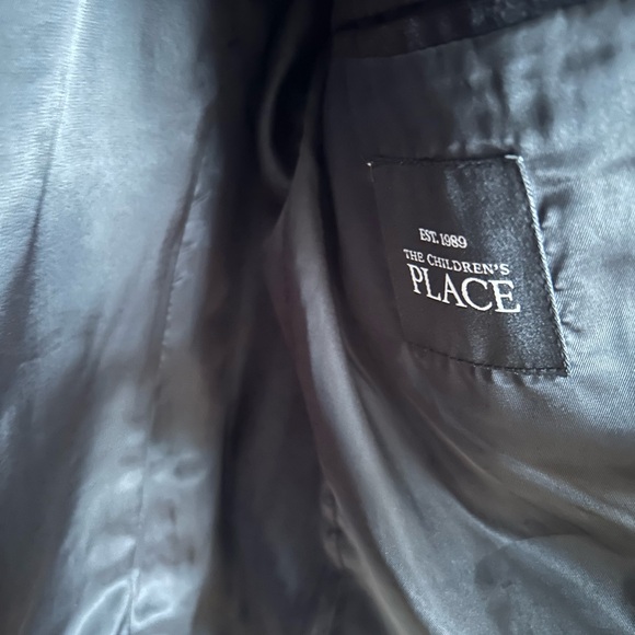 The Children’s Place Black Velvet Blazer - Picture 4 of 5
